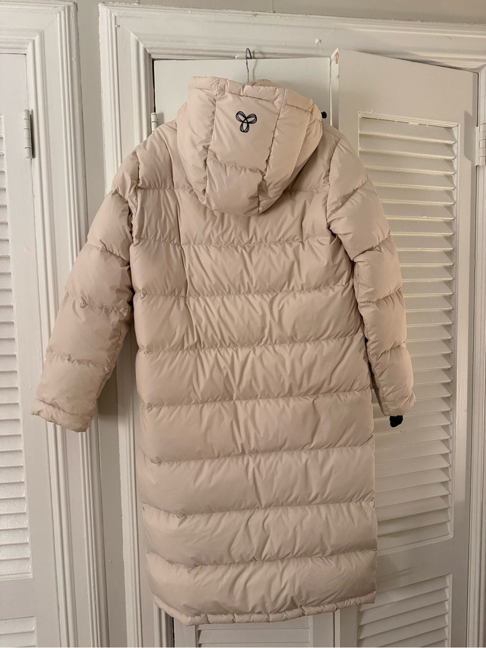 Aritzia Cream Long Super Puff - Picture 2 of 5